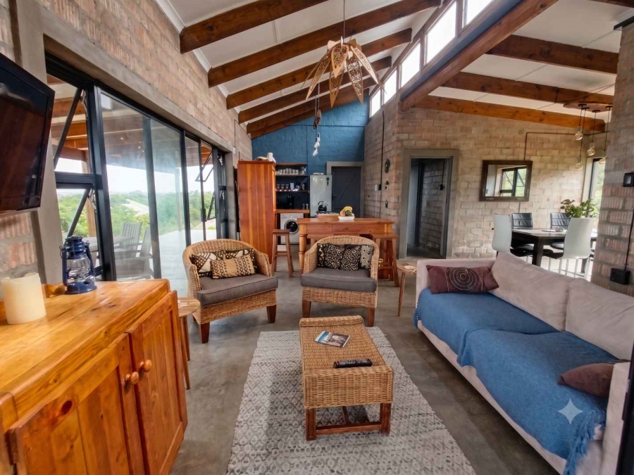 2 Bedroom Property for Sale in Cannon Rocks Eastern Cape